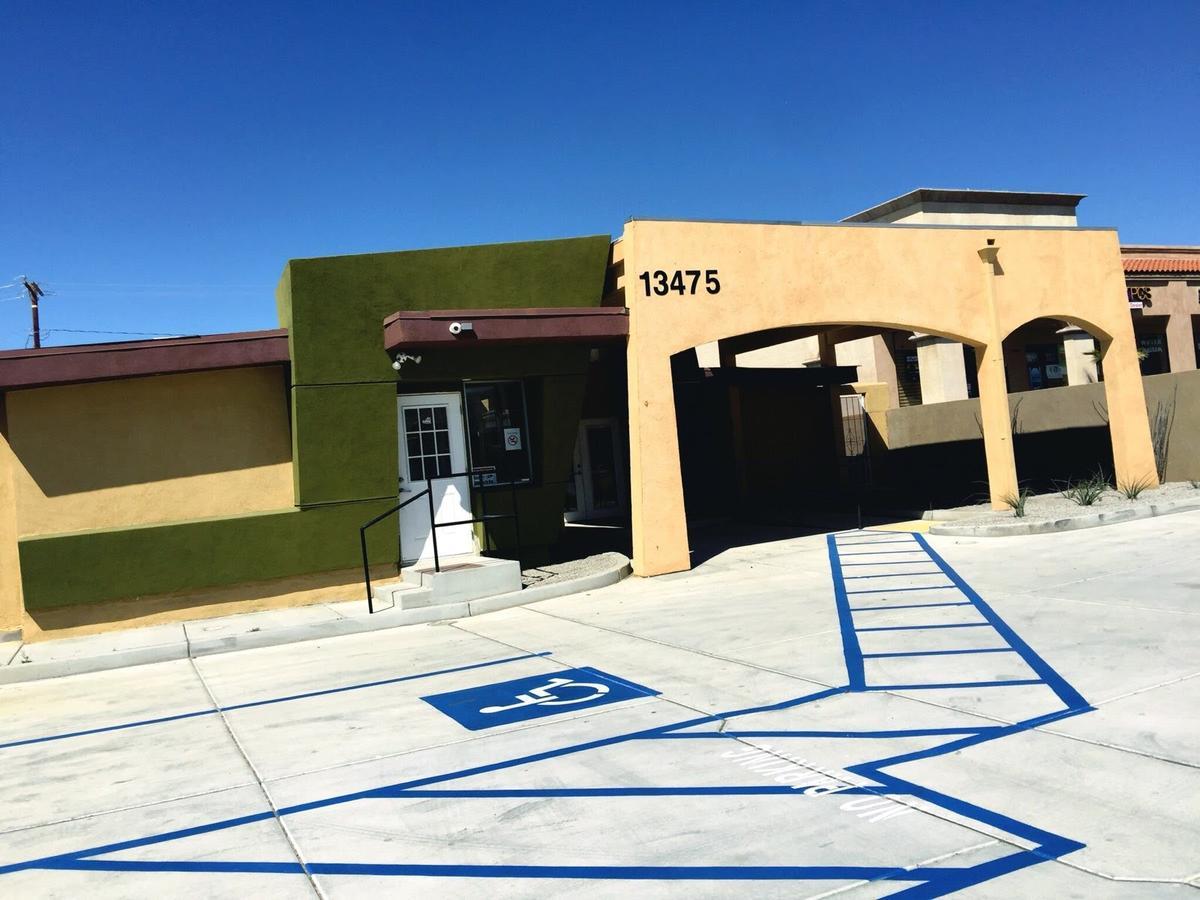 Europa Inn & Suites Desert Hot Springs Eksteriør billede